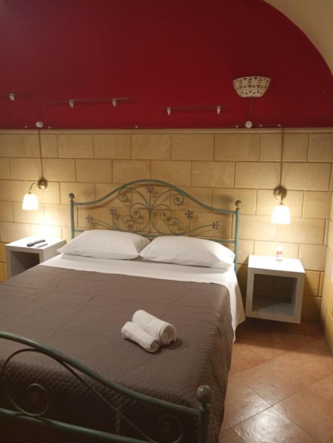Apartament La Dimora Degli Dei Bari Zewnętrze zdjęcie