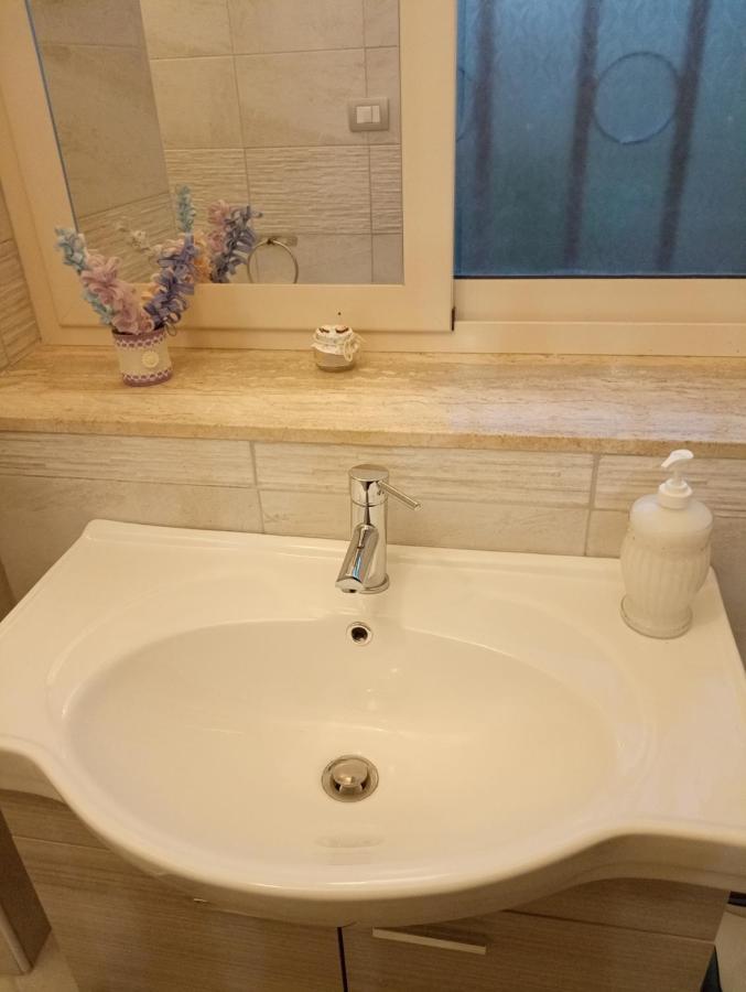Apartament La Dimora Degli Dei Bari Zewnętrze zdjęcie
