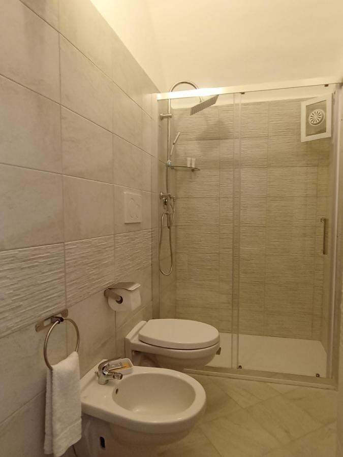 Apartament La Dimora Degli Dei Bari Zewnętrze zdjęcie