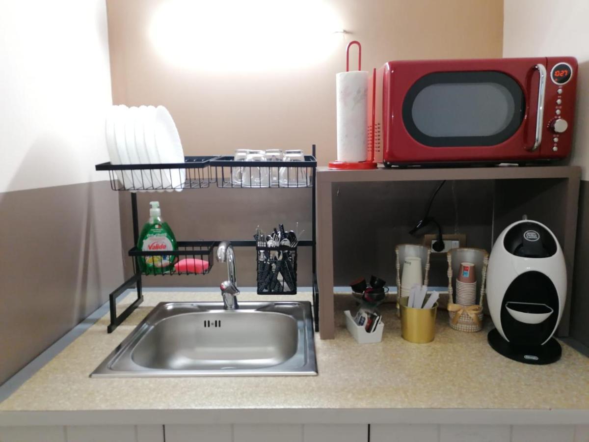 Apartament La Dimora Degli Dei Bari Zewnętrze zdjęcie